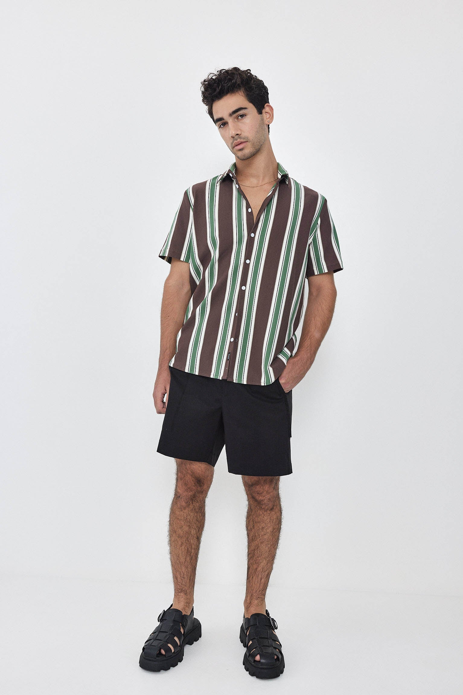 SHORT KAI Shirt S24 (XS-XL) - Brown / Light Green