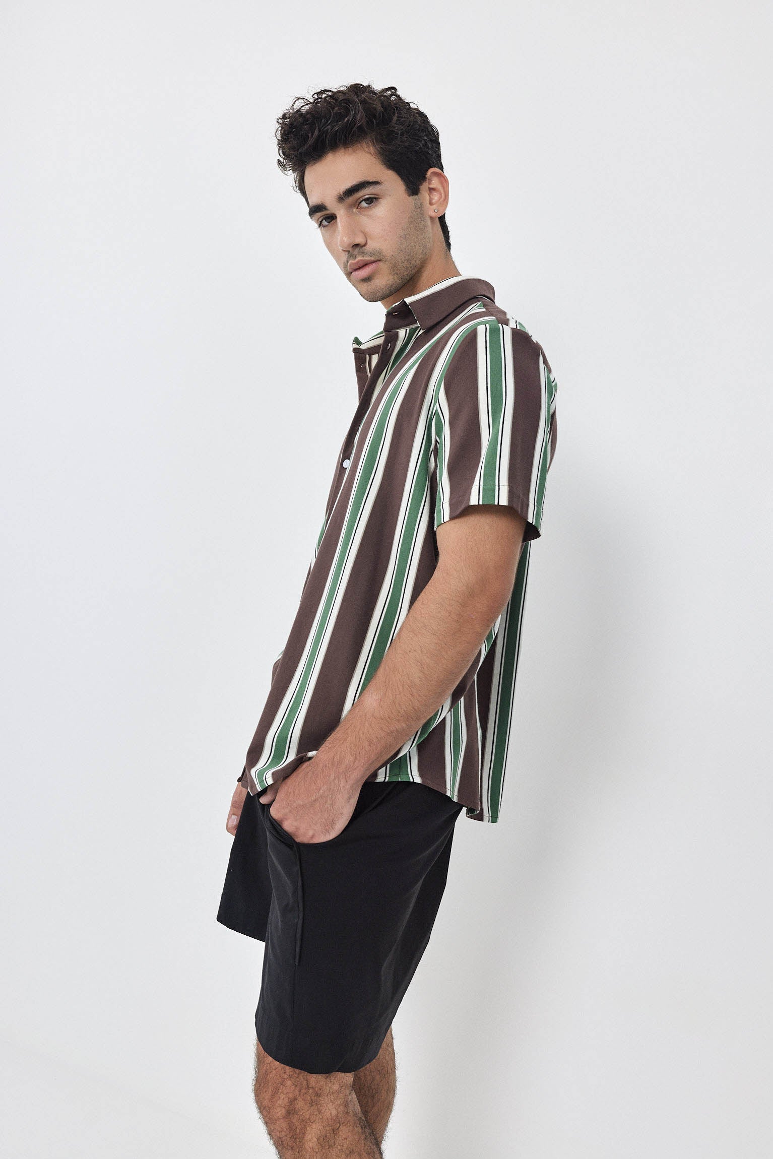 SHORT KAI Shirt S24 (XS-XL) - Brown / Light Green