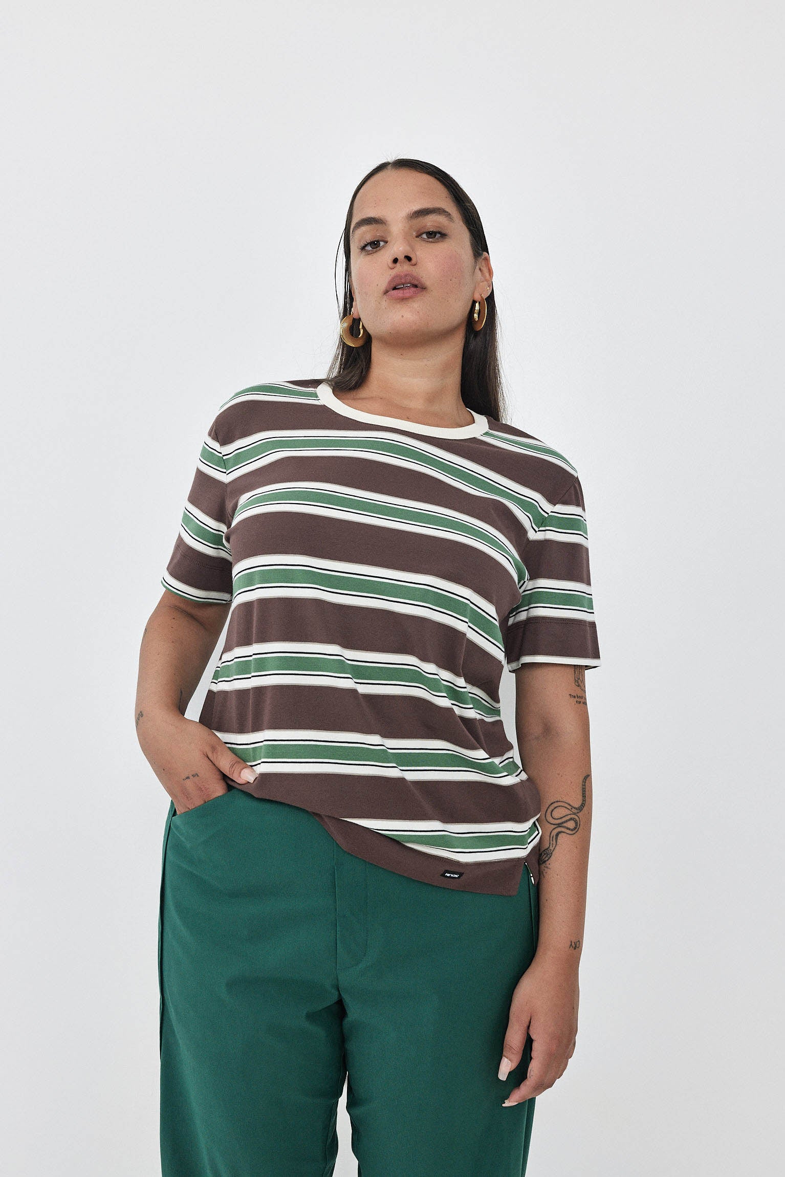 CHER T-Shirt S24 - Brown / Light Green