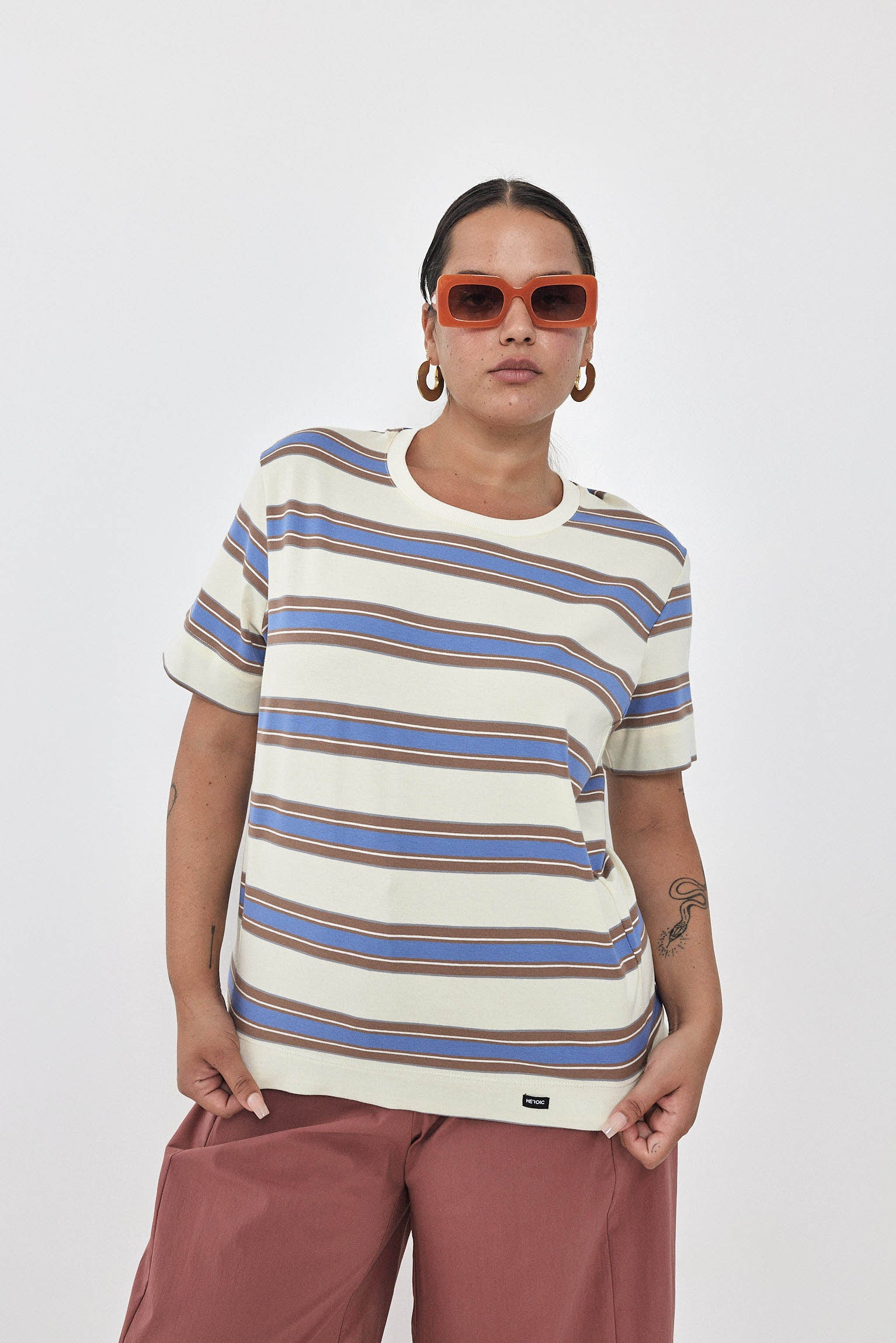 CHER T-Shirt S24 - Cream / Coffee