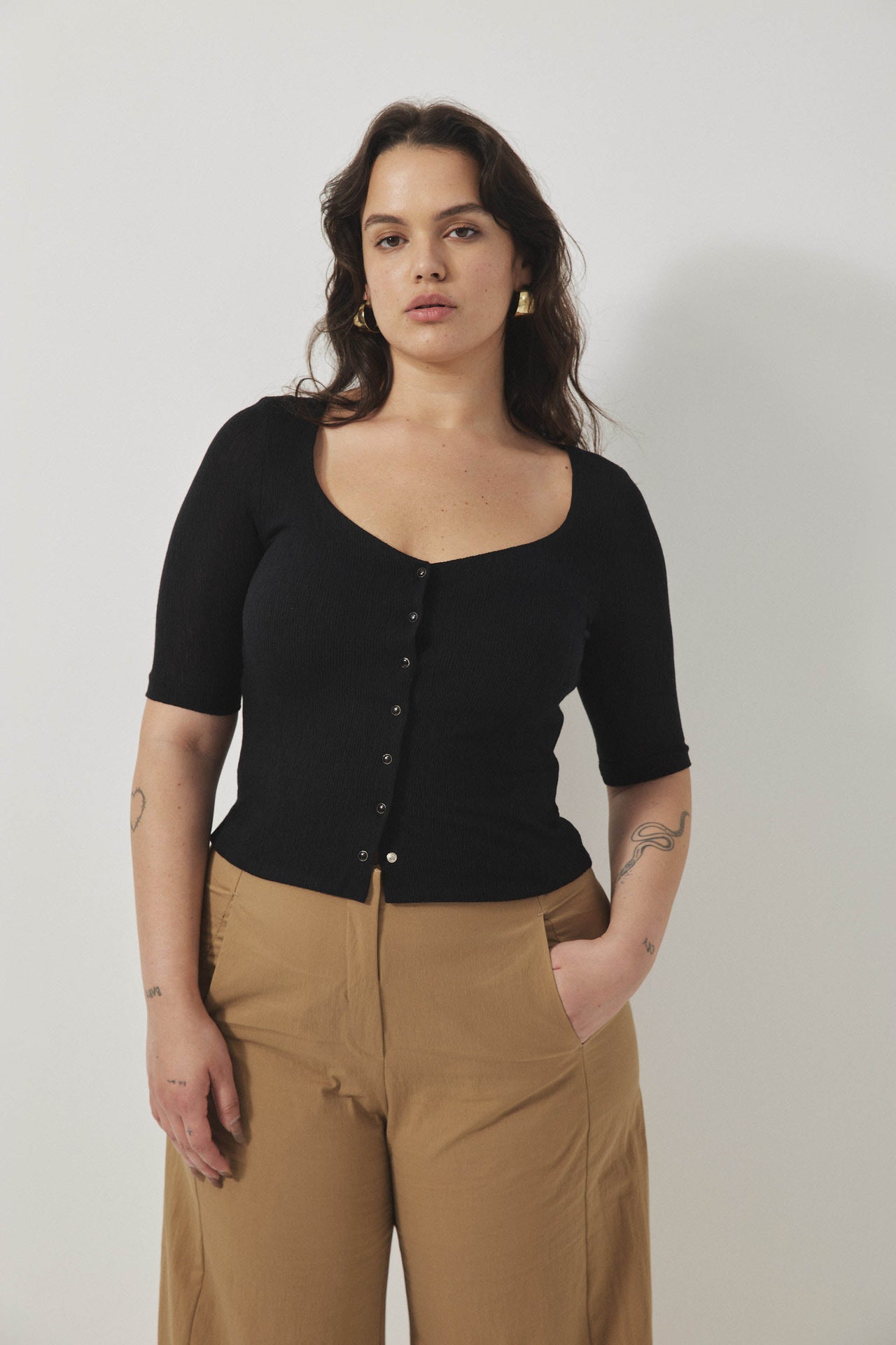 PERLA Top S25 (XS-2XL) - Black
