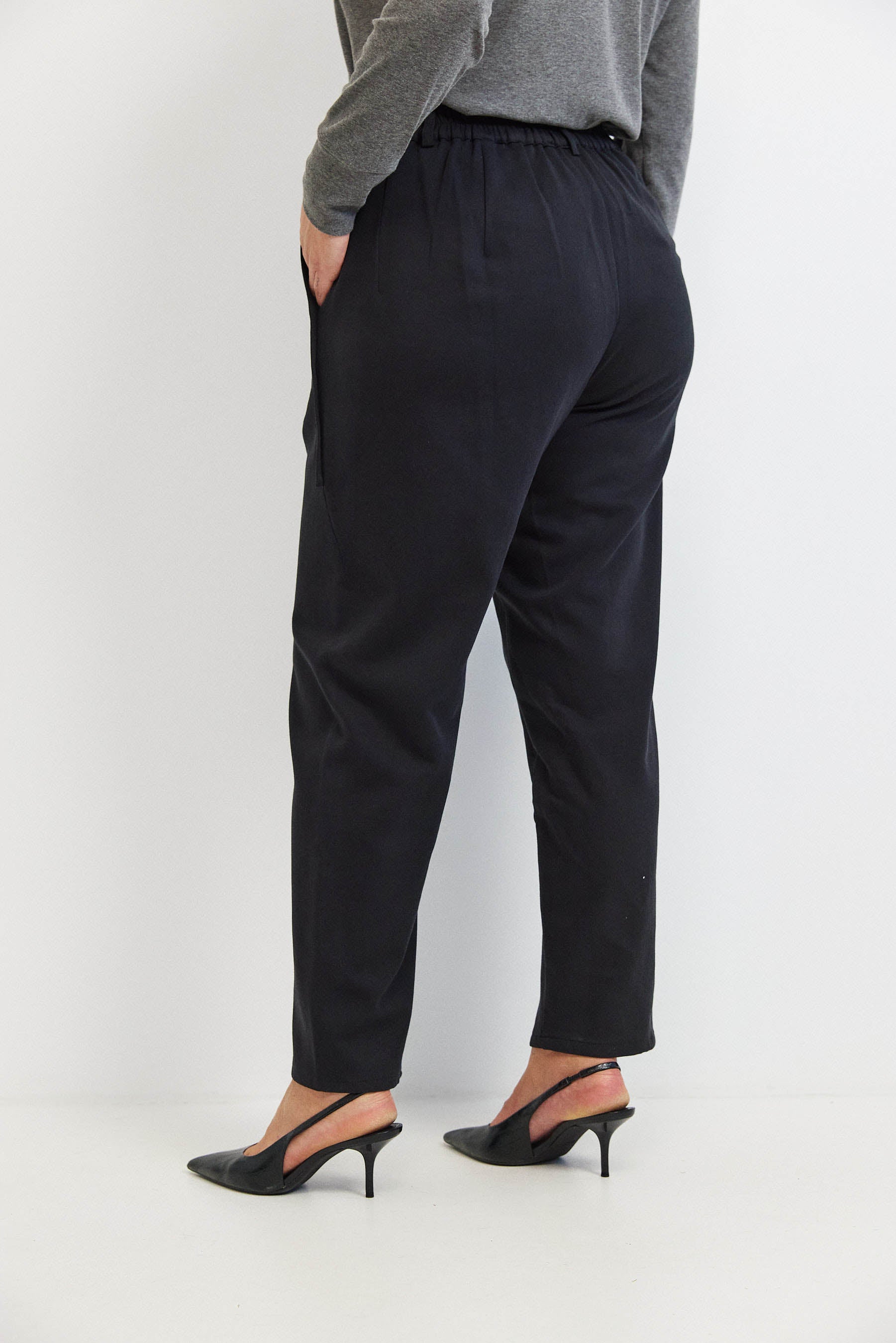 מכנסי מקס קומפורט שחור