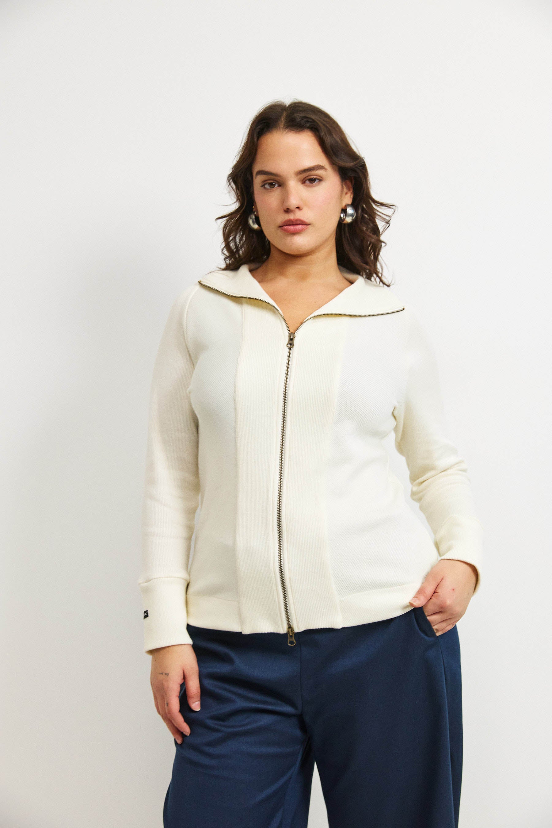 קרדיגן בקי שמנת