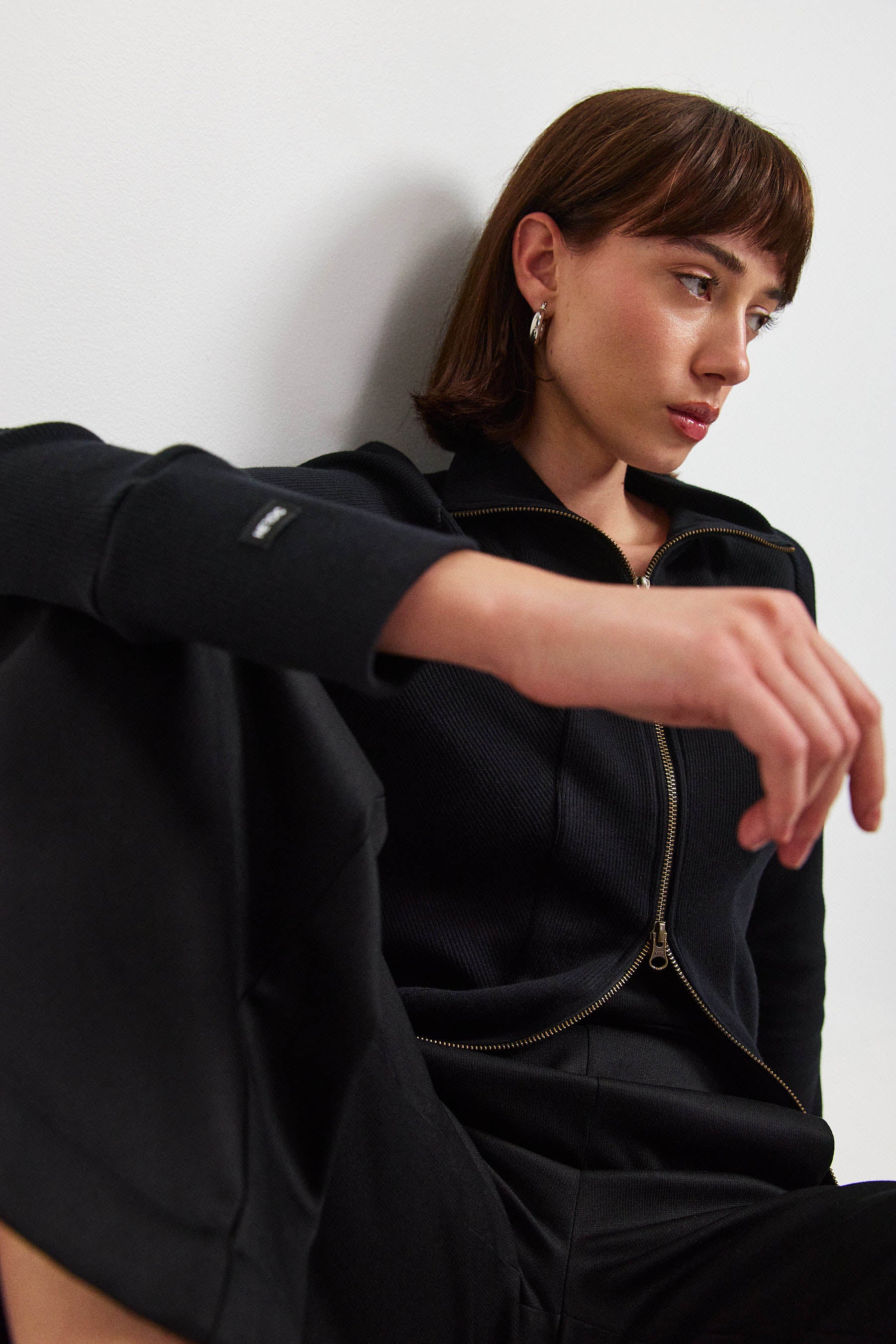 קרדיגן בקי שחור