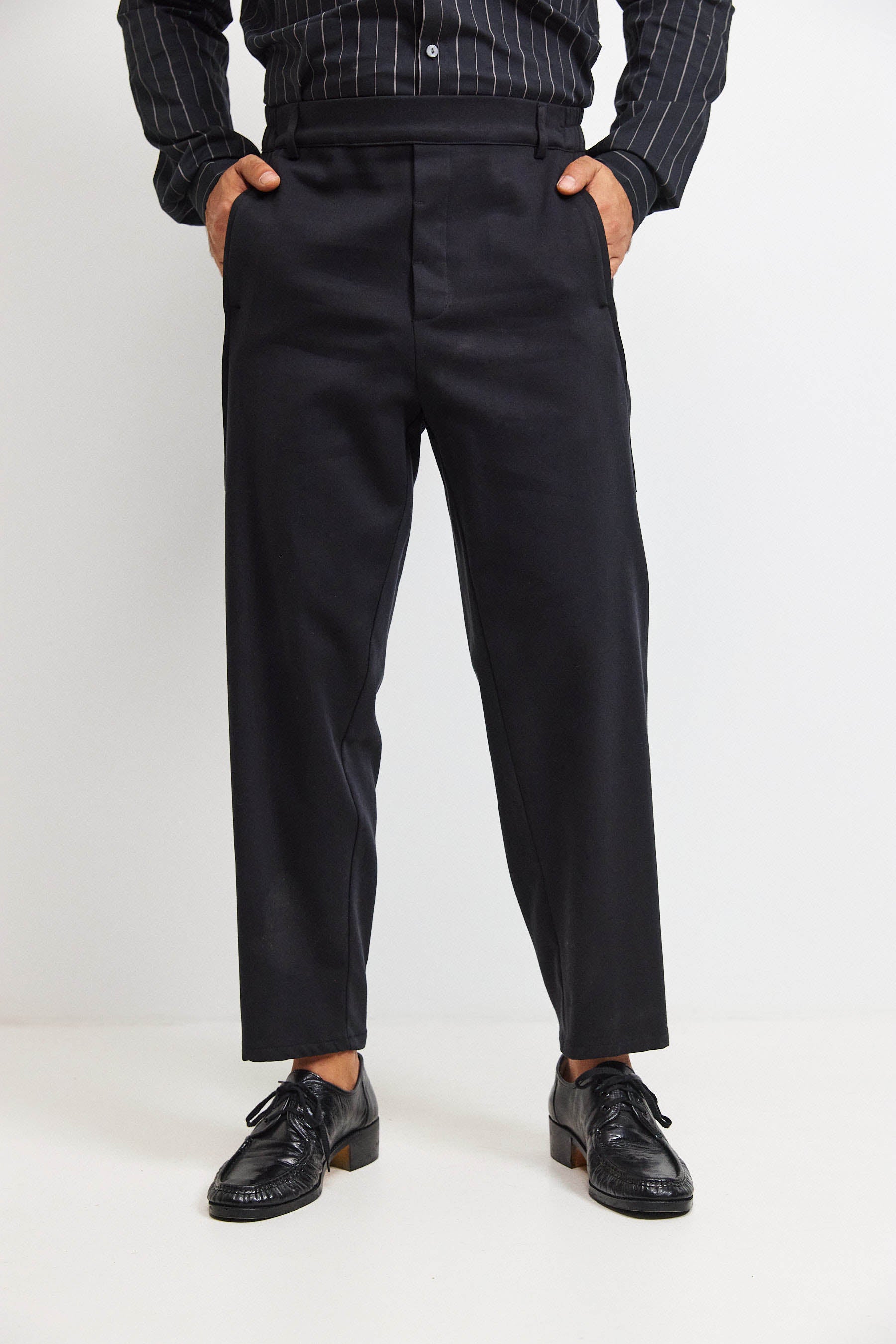 מכנסי מקס קומפורט גבר שחור