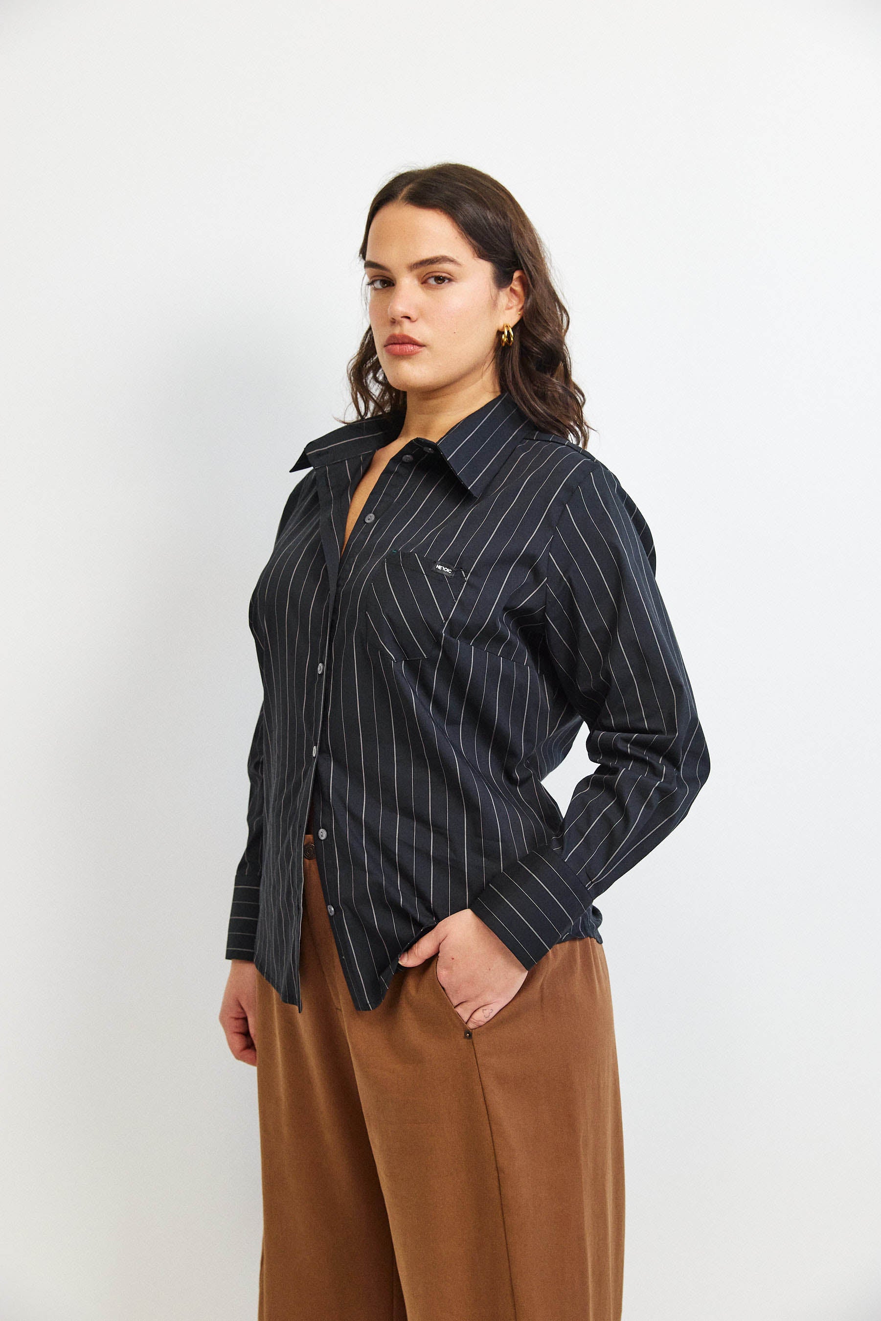 חולצת קאי פסים שחור