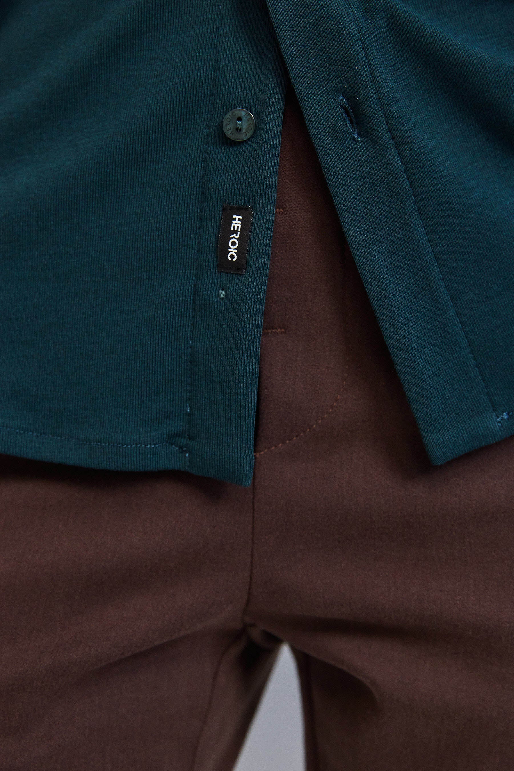 חולצת פָה סריג ירוק כהה