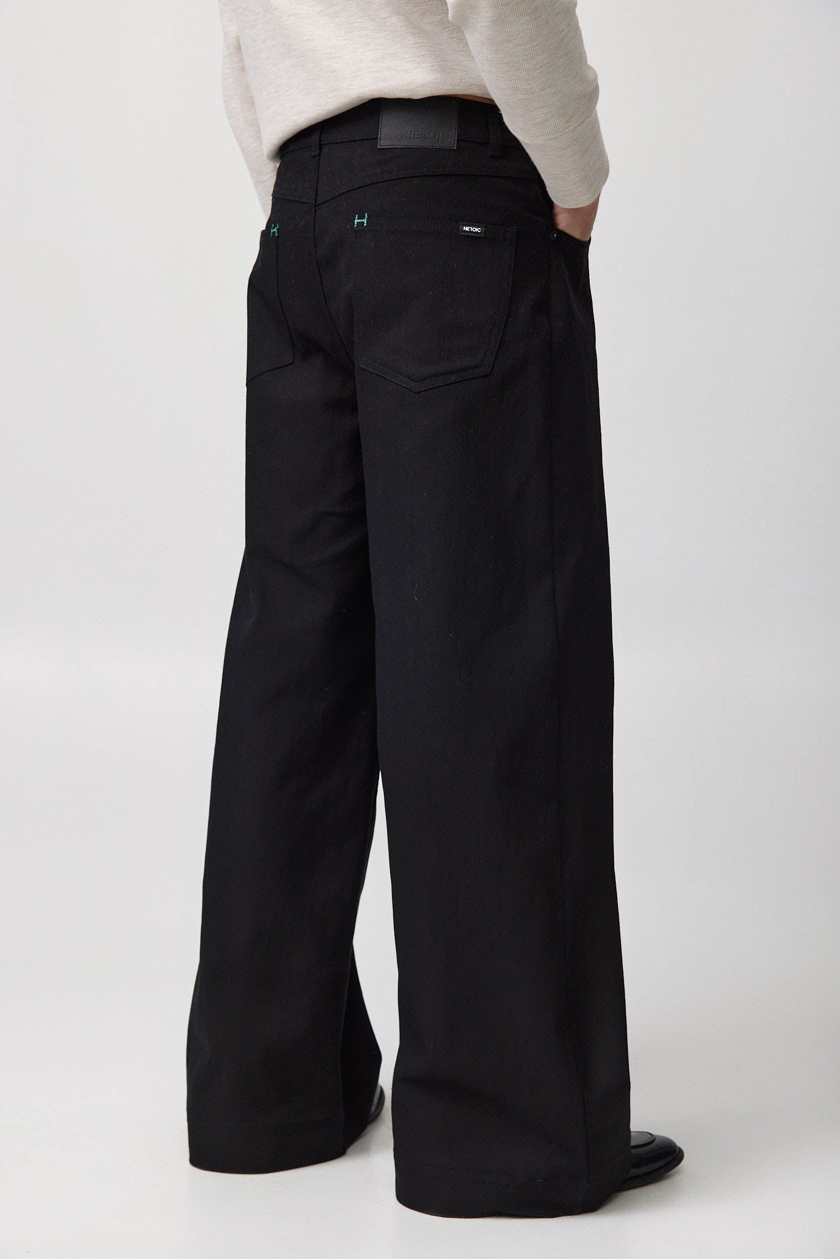 NURY Pants W25 - Black