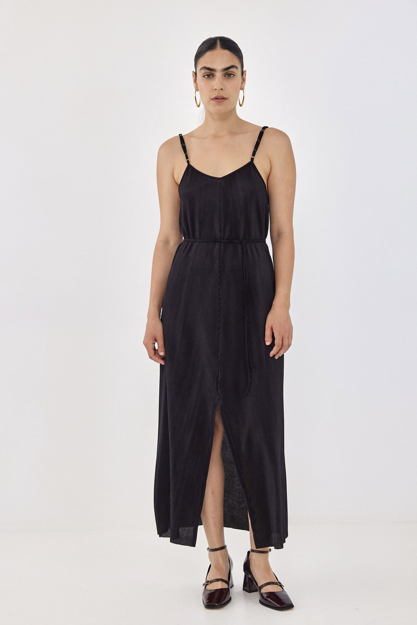NINA dress S24 - Black