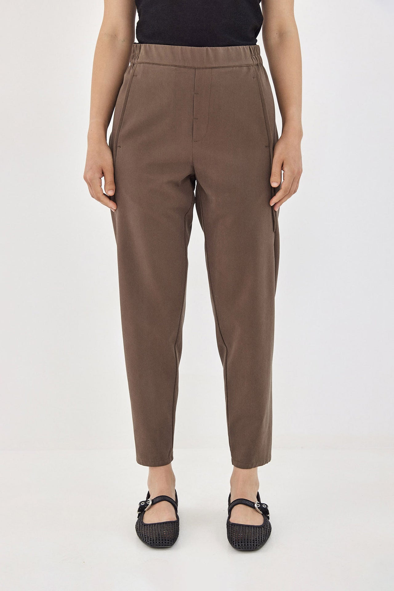 MAX Pants S24 (34-42) - Brown