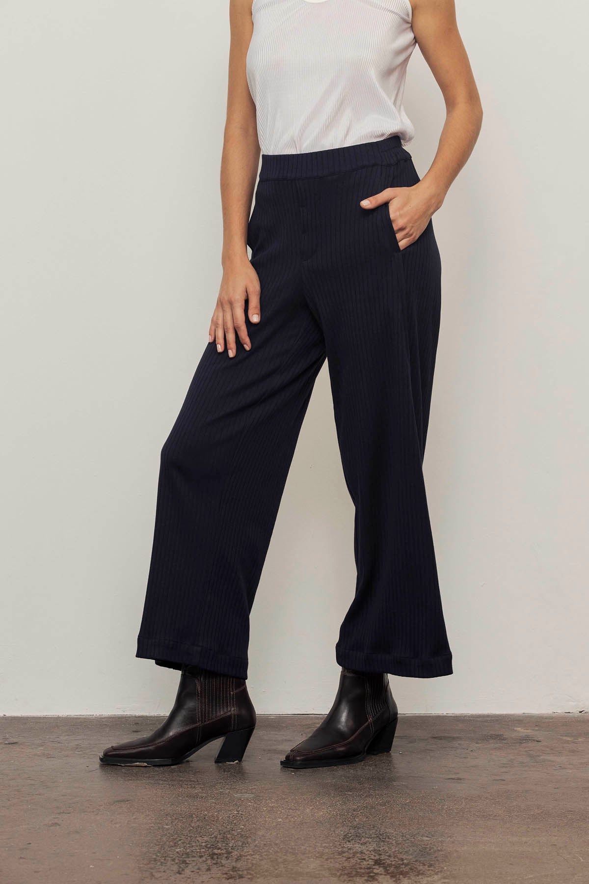 LONG JOSEF Pants (32-42) - Navy